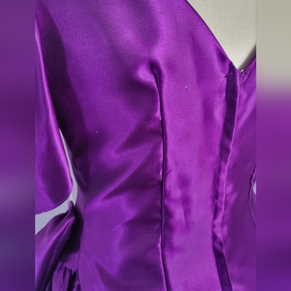 90's Alfred Angelo Purple Satin Sweetheart Puff Sleeve Prom Bridesmaid Dress - Picture 5 of 12